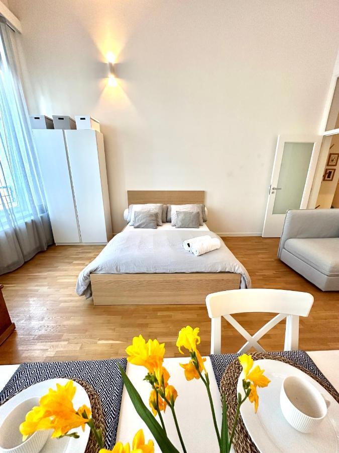 Appartement European Comission Beautiful Studio